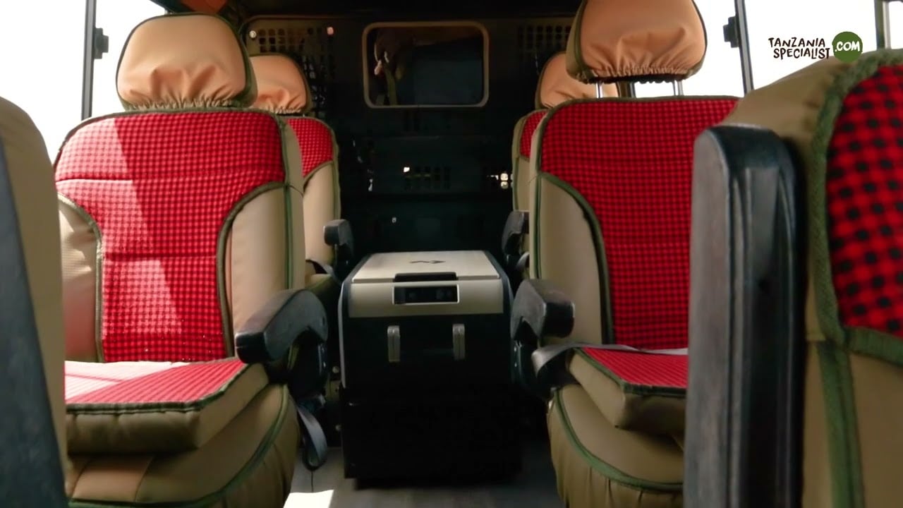 Safari vehicle Tanzania Specialist - always highest industry standard! Tanzania-specialist.com