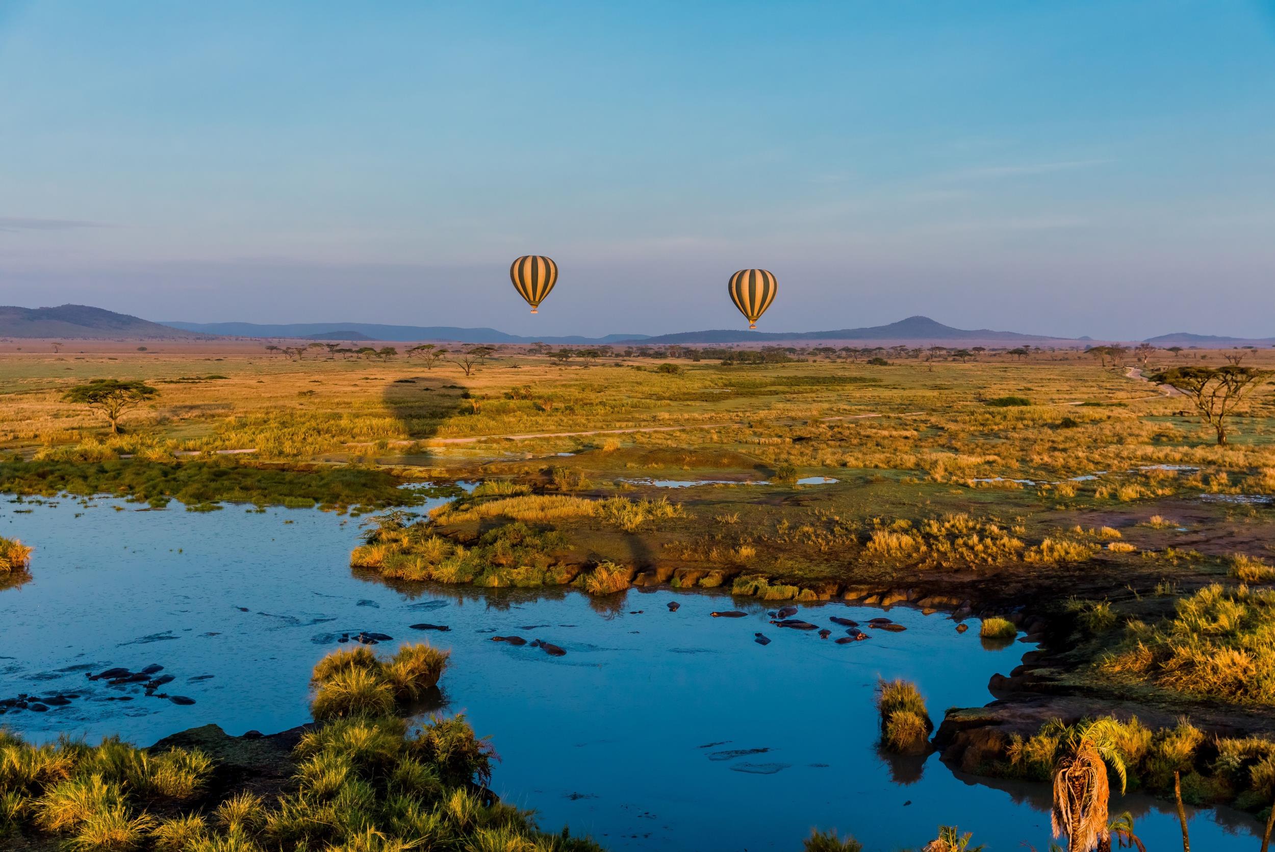 Vuelo en globo aerostático por el Serengueti
