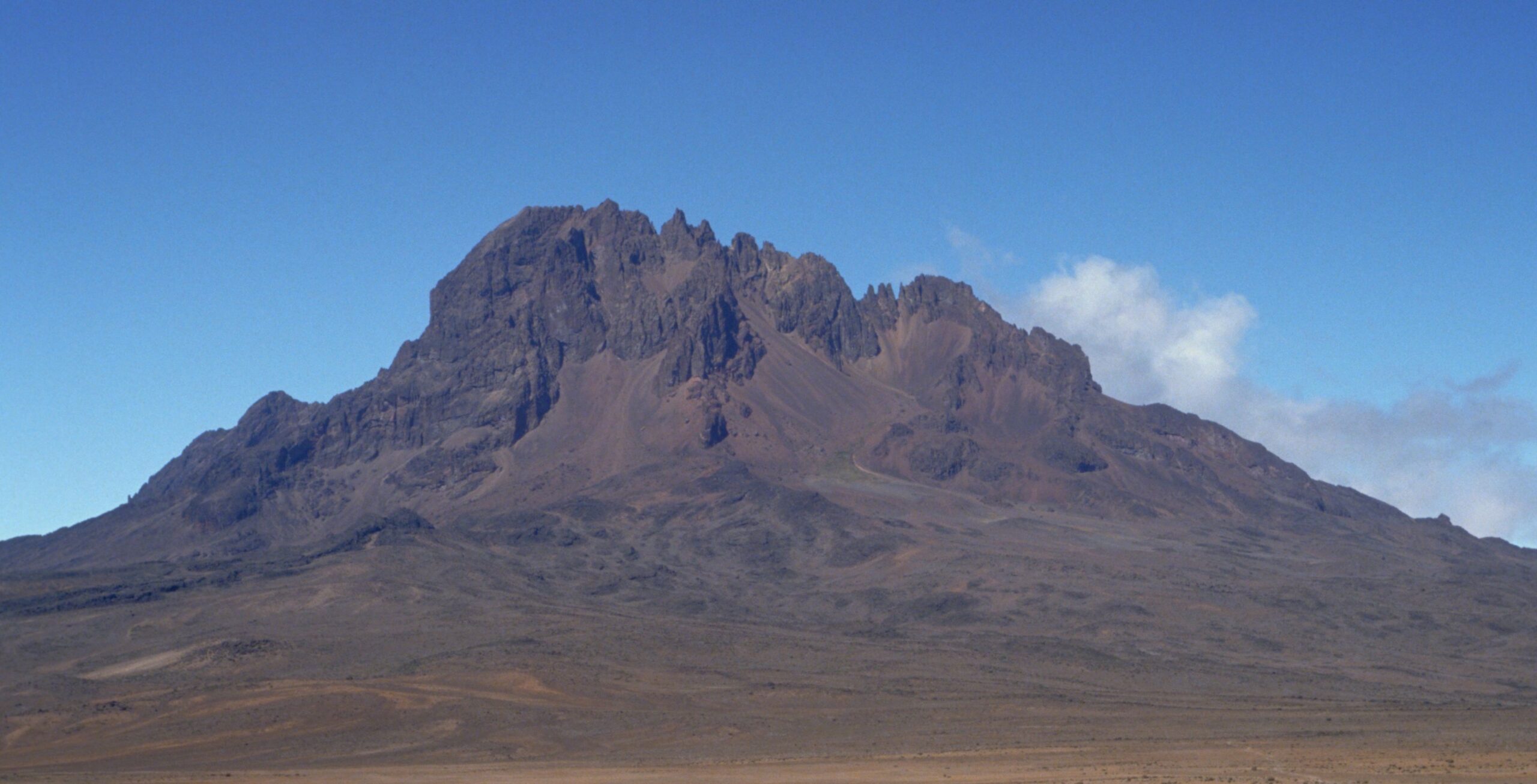 Ruta Rongai (2/6) | First Cave Camp (2650 m) - Kikelewa Camp (3660 m)